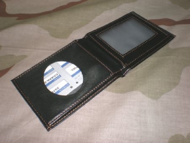 CARTERA PIEL SIN PLACA